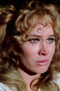 Five Easy Pieces [Karen Black]